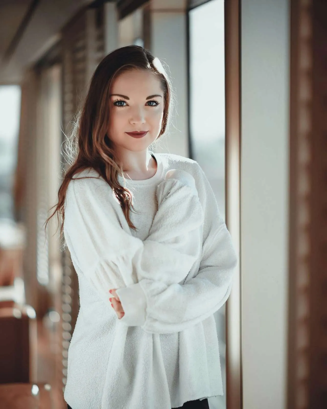 Dateloco dating profile of a single woman
